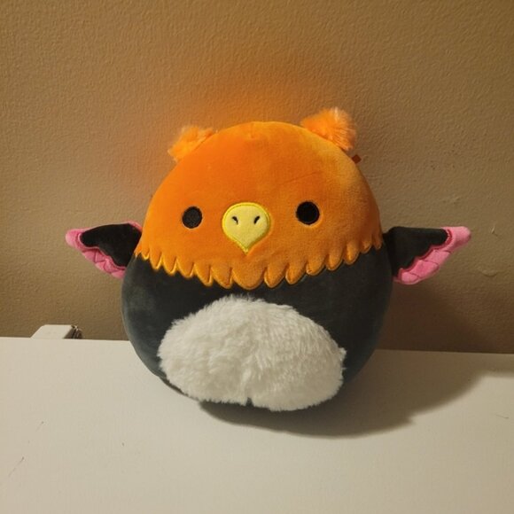 Squishmallow Blacklight Squad 8in Myrna the Griffin Plush toy - Picture 1 of 6